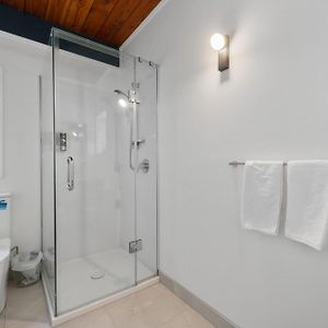 Family Apartment Heated Plunge Pool